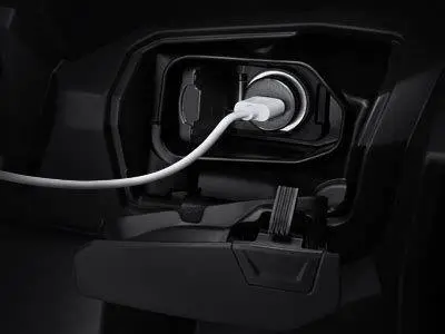 Power Charger Honda Beat Fitur power charger pada Honda Beat 2021