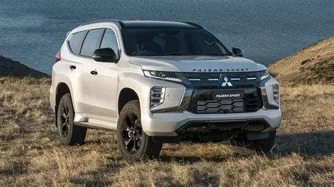 Eksterior Mitsubishi Pajero Sport Tampilan eksterior Mitsubishi Pajero Sport terbaru