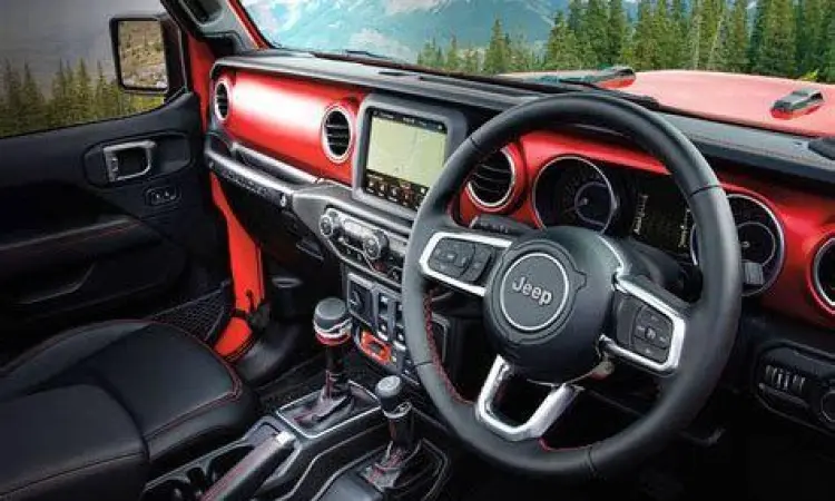 Dashboard mewah Jeep Wrangler Rubicon terbaru