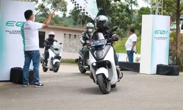 Program PoC Yamaha E01 Test ride Yamaha E01 di Indonesia