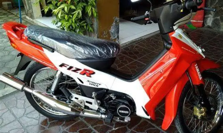 Yamaha F1ZR Marlboro Edition Yamaha F1ZR Marlboro Edition yang langka