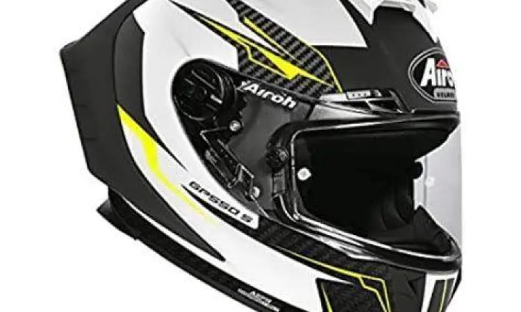 Helm full face untuk perlindungan maksimal
