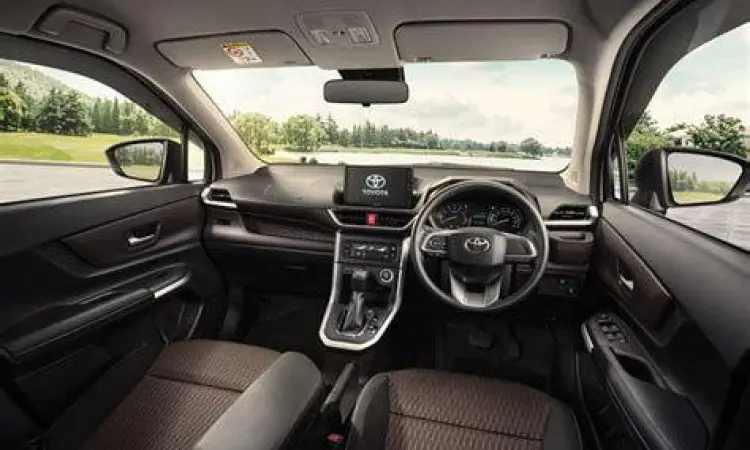 Interior dashboard Avanza Grand New dengan head unit layar sentuh