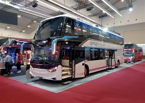 Laksana Legacy SR3 Bus Laksana Legacy SR3 buatan Indonesia