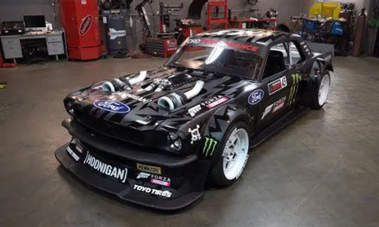 Mobil Hoonicorn milik Ken Block yang legendaris
