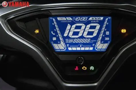 Fitur Konektivitas Digital Tampilan dashboard digital motor Aerox 2021 dengan indikator Y-Connect