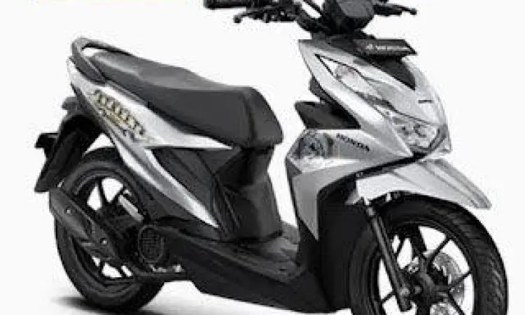 Honda Beat Street 2023 Honda Beat 2023 Street dengan setang naked yang tangguh