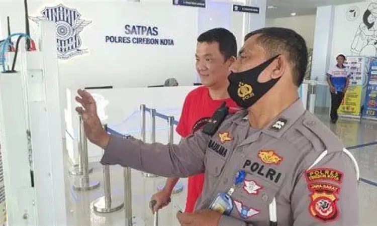 Kantor Satpas SIM Pelayanan pembuatan SIM C di kantor Satpas