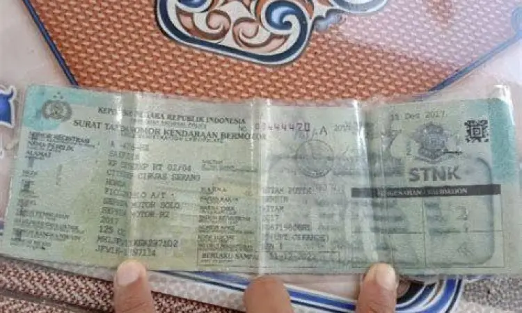 Contoh lembar STNK Honda Vario 125