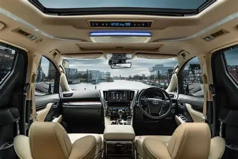 Kabin Mewah Toyota Alphard Interior mewah baris kedua Toyota Alphard terbaru
