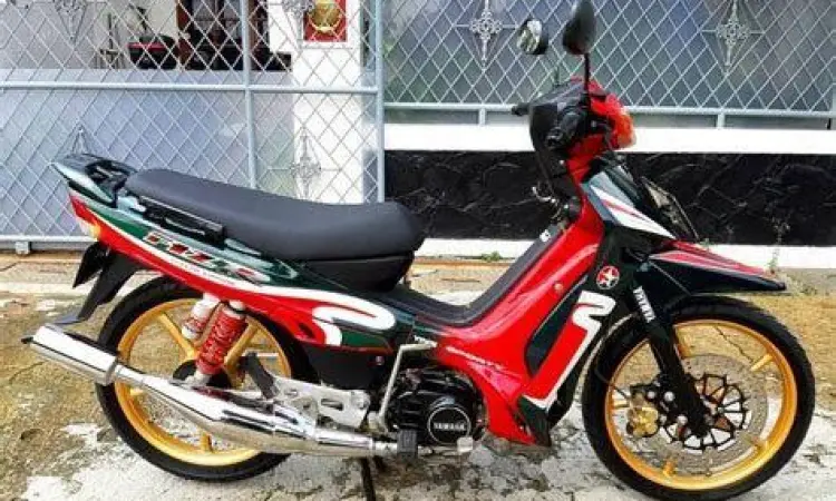 Yamaha F1ZR Caltex Edition F1ZR Caltex Edition dengan detail livery asli