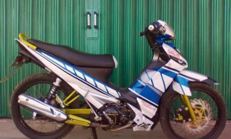 Inspirasi modifikasi minimalis Yamaha Vega ZR