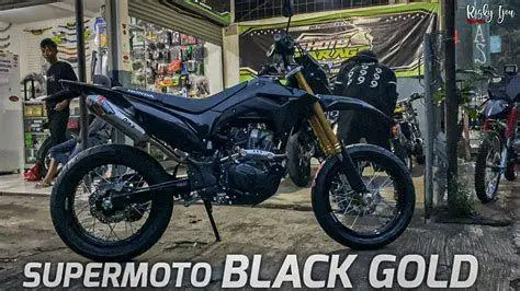 CRF Supermoto Modification Foto motor CRF modifikasi supermoto hitam emas