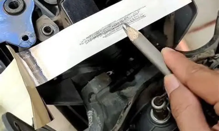 Proses Cek Fisik di Samsat Proses cek fisik nomor rangka dan mesin motor