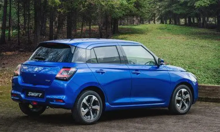 Rear View Suzuki Swift Bagian belakang Suzuki Swift terbaru yang modern