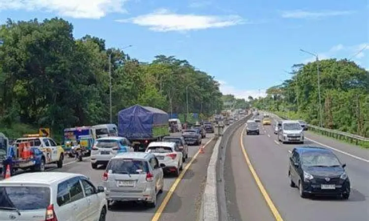 Jalur Cipularang KM 97 Analisis jalur rawan kecelakaan di Cipularang KM 97