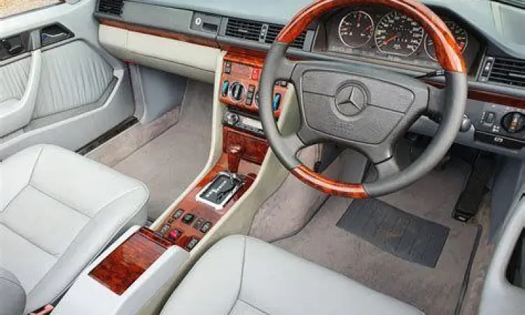 Interior Mercy Boxer Interior Mercedes-Benz W124 Masterpiece