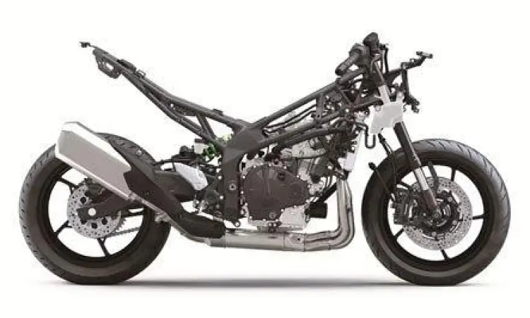 Inspeksi Ninja RR Bekas Pengecekan mesin dan rangka Ninja RR bekas