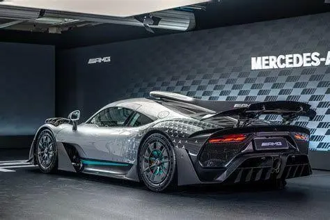 Detail Mesin Mercedes AMG One Mesin V6 Hybrid Mercedes AMG One