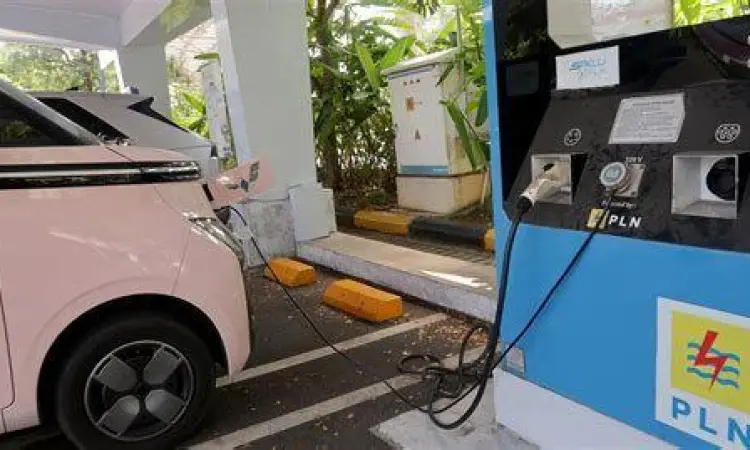 Pengisian daya mobil listrik Wuling