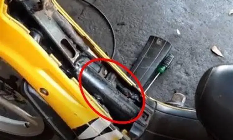 Cek Nomor Rangka Proses pengecekan nomor rangka motor bekas