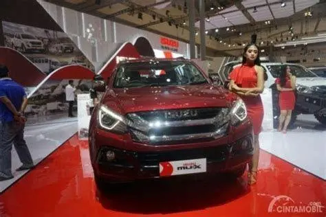 SUV Diesel Performa Mobil SUV diesel yang tangguh di jalan raya