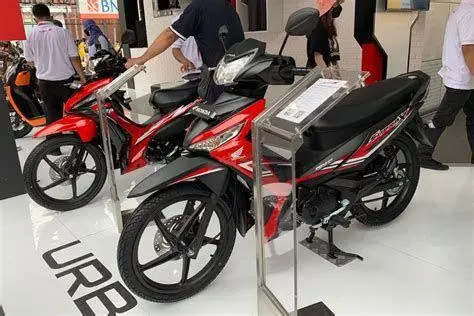 Honda Supra X 125 Terbaru Honda Supra X 125 FI terbaru warna hitam