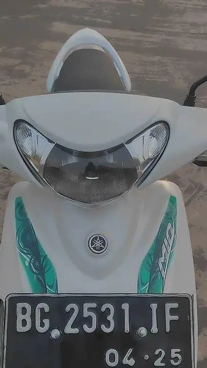 Restorasi Yamaha Mio Smile Yamaha Mio Smile hasil restorasi warna putih