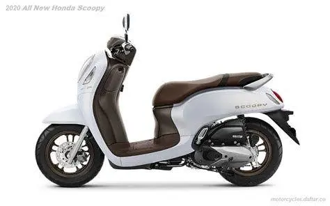 Honda Scoopy Prestige White Motor Scoopy 2020 varian Prestige White bekas