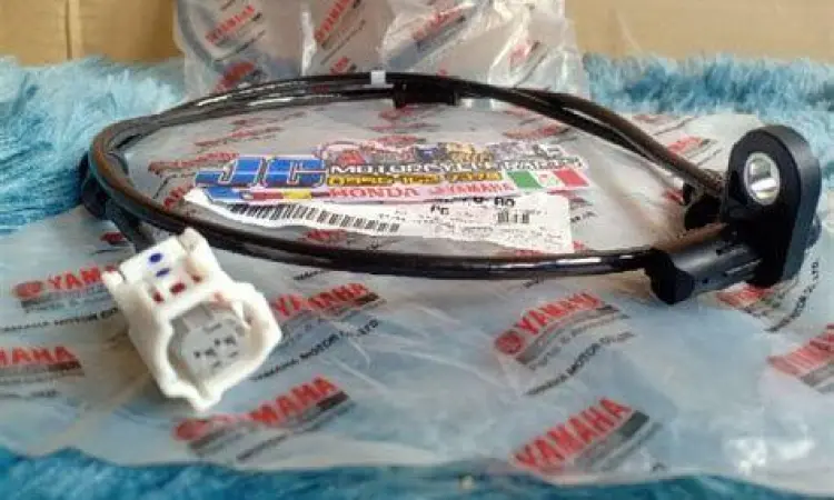 Sensor ABS pada roda Yamaha NMAX 2021