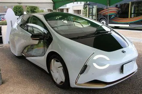 Eksterior Toyota LQ Desain eksterior futuristik Toyota LQ