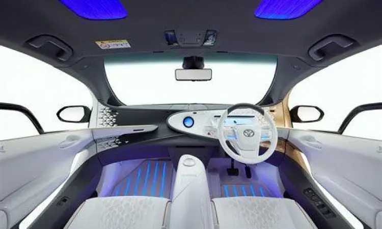 Interface asisten AI Yui pada Toyota LQ