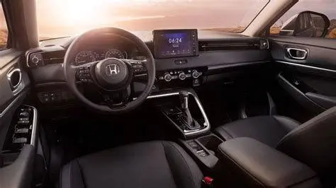 Interior Honda HR-V 2022 Kabin interior Honda HR-V 2022 yang mewah