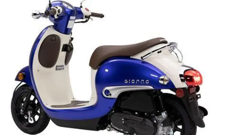 Kapasitas Bagasi Honda Giorno Bagasi luas Honda Giorno 30 liter