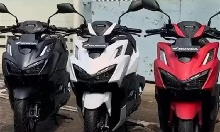 Desain Lampu Vario 155 New Detail desain lampu depan Vario 155 New LED