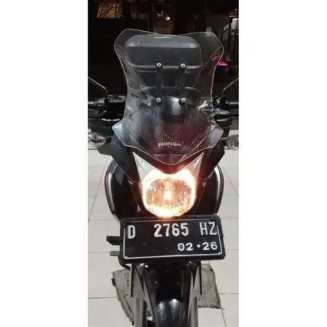 Aksesoris Custom MegaPro Berbagai aksesoris custom untuk modifikasi Honda MegaPro