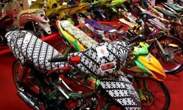 Kontes modifikasi motor dengan berbagai gaya