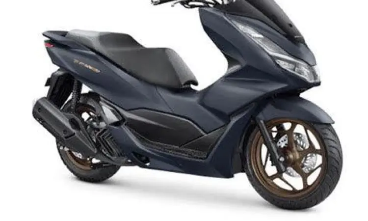 Detail Bodi PCX Biru Detail warna biru matte pada bodi Honda PCX 160