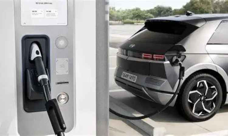 Charging Hyundai Ioniq 5 Pengisian daya Hyundai Ioniq 5 di SPKLU