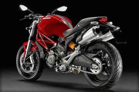 Detail Desain Ducati Monster 795 Detail rangka trellis dan mesin L-Twin Ducati Monster 795