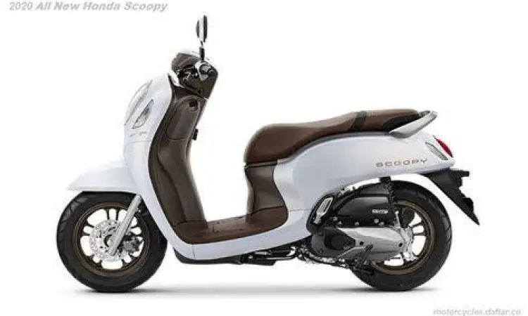 Honda Scoopy 2020 Prestige Honda Scoopy 2020 varian Prestige White dengan fitur keyless