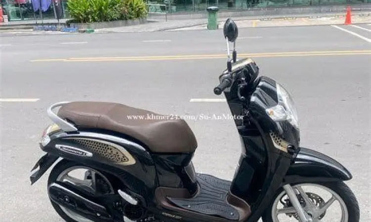 Fitur Dashboard Scoopy 2020 Dashboard Honda Scoopy 2020 dengan panel meter digital