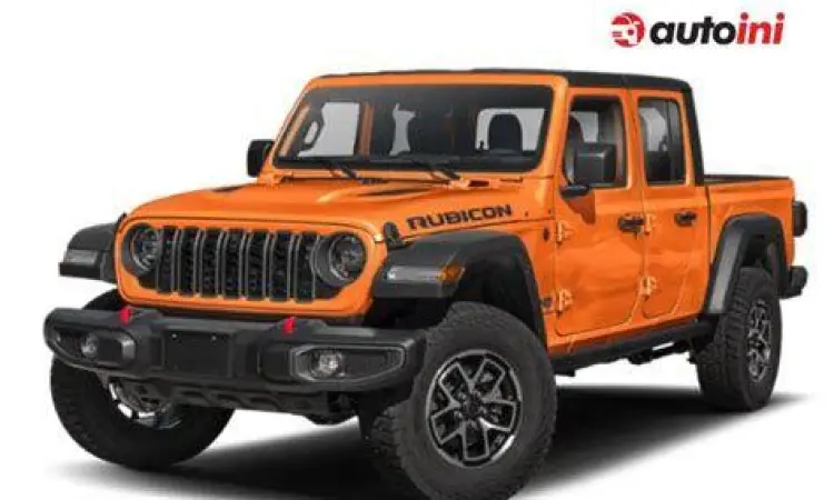 Jeep Gladiator Rubicon warna abu-abu di jalanan kota