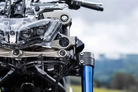 Detail Suspensi Yamaha Niken Detail suspensi depan ganda Yamaha Niken