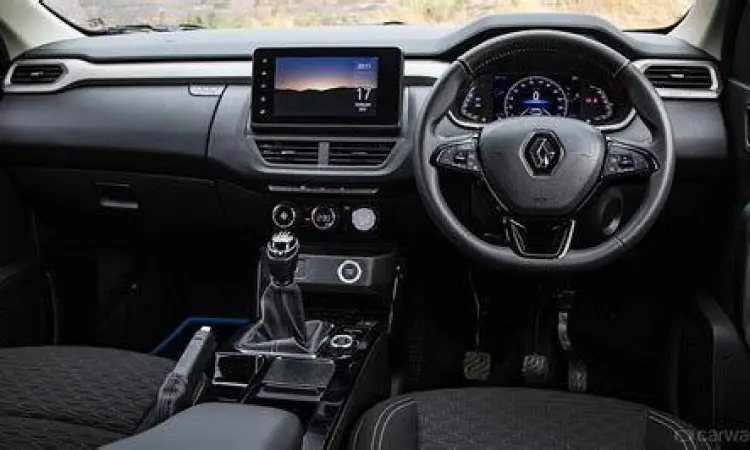 Dashboard Renault Kiger Dashboard modern Renault Kiger dengan fitur canggih