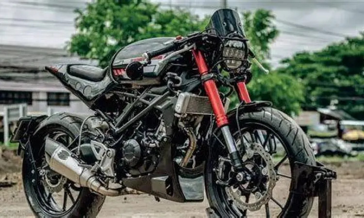 Custom Paint Job CB150R Pengecatan ulang body motor cb150r old