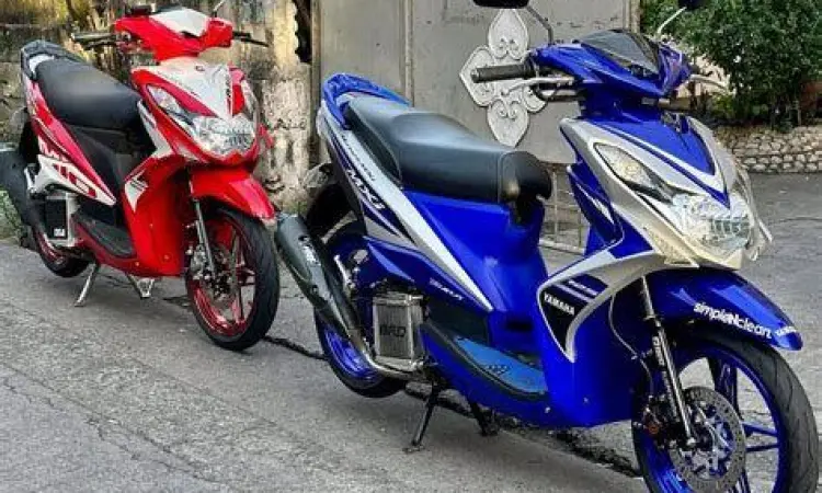 Pengecekan mesin motor bekas