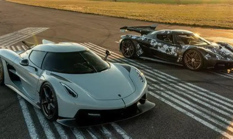 Koenigsegg Jesko Absolut Koenigsegg Jesko Absolut dengan desain aerodinamis