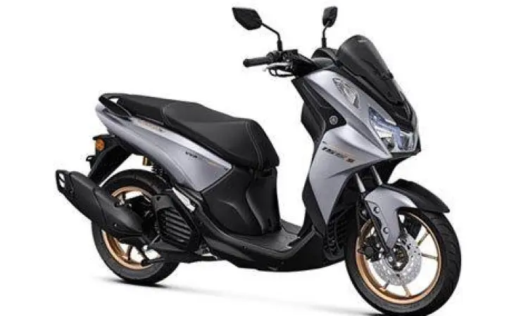 Yamaha Lexi LX 155 Yamaha Lexi LX 155 dek rata