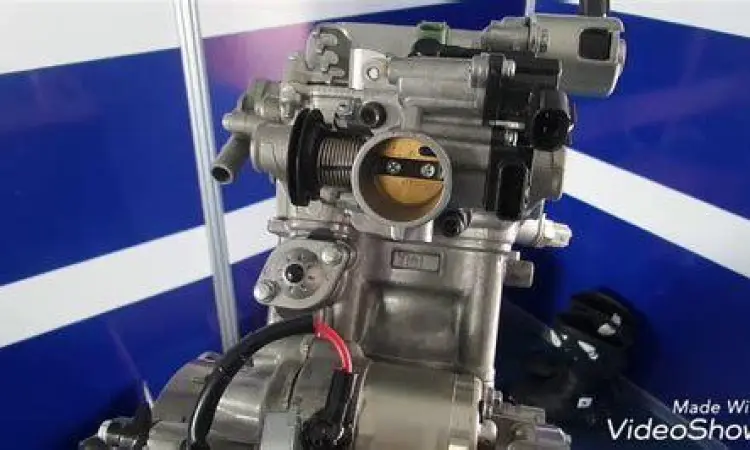 Detail mesin Yamaha R15 V3 dengan teknologi VVA